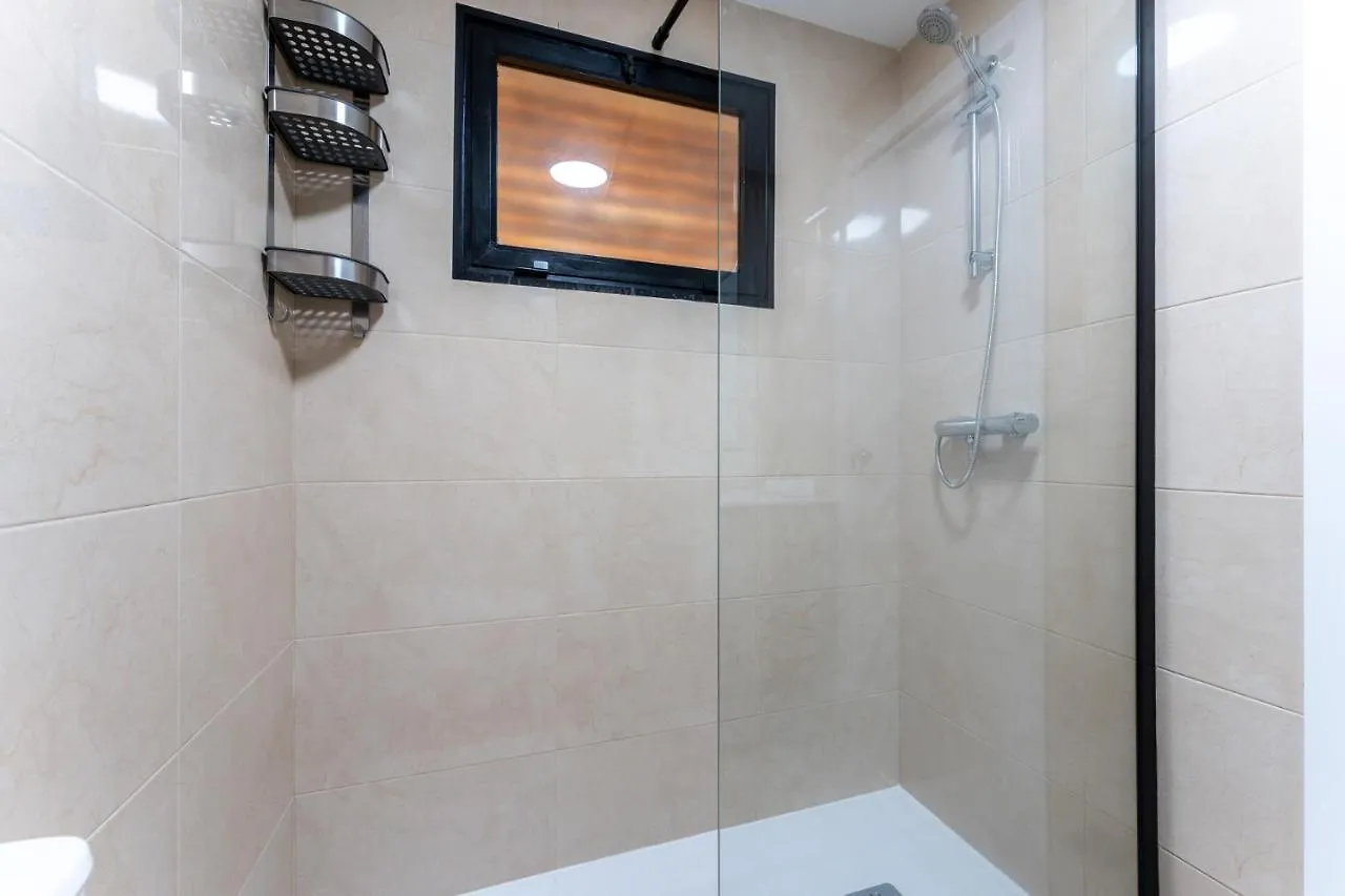 Charming Apartment Near Beach, Sea View Terrace Torremolinos